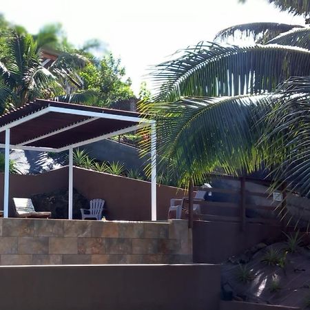 Fare Anuanua Bed & Breakfast Haapiti Exterior photo